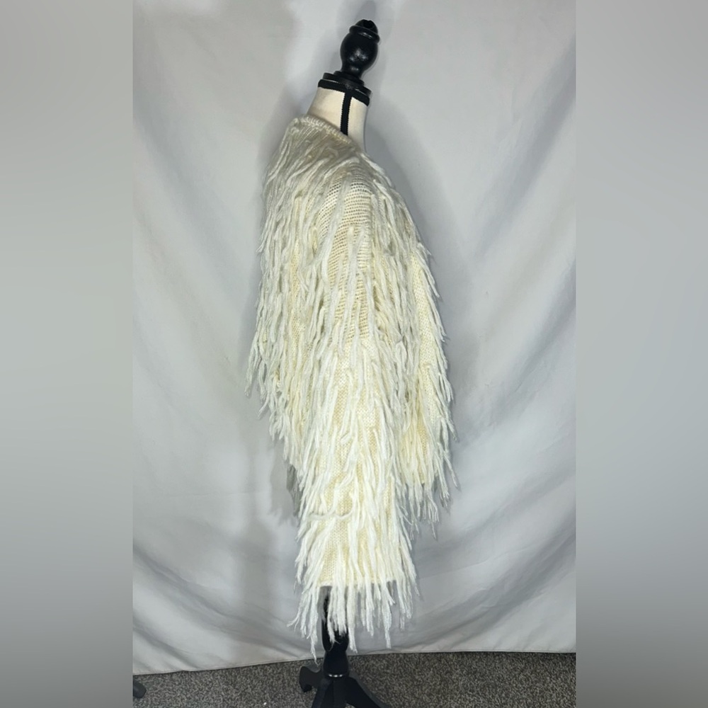 Spell And The Gypsy Collective NWT Cream Fringe Mohair Cardigan OS - Picture 9 of 15